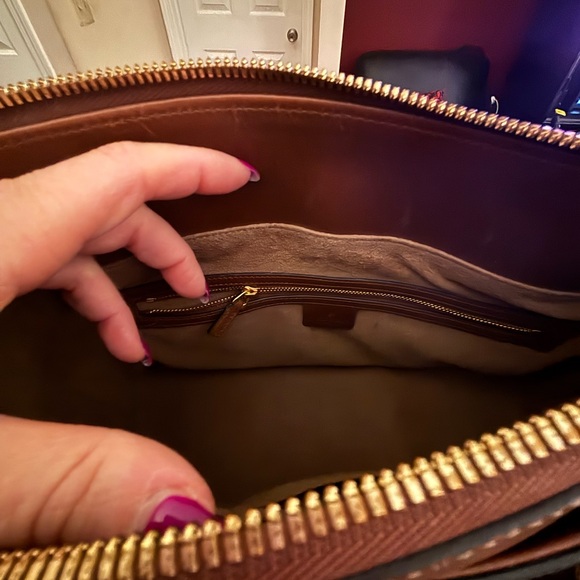 Gucci large GG supreme tote bag. Authentic. Very good condition. - Picture 8 of 10